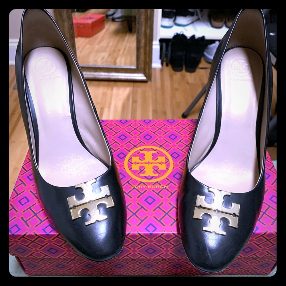 Tory Burch Progressiv 90mm wedge size 9.5